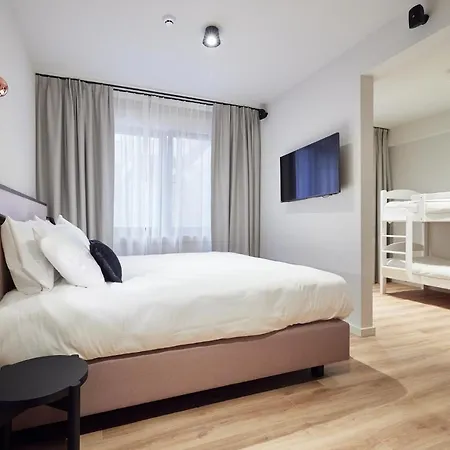 Hotell Rosa 4*