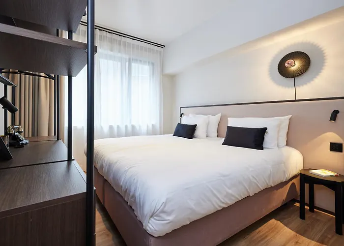 Rosa מלון אוסטנדה